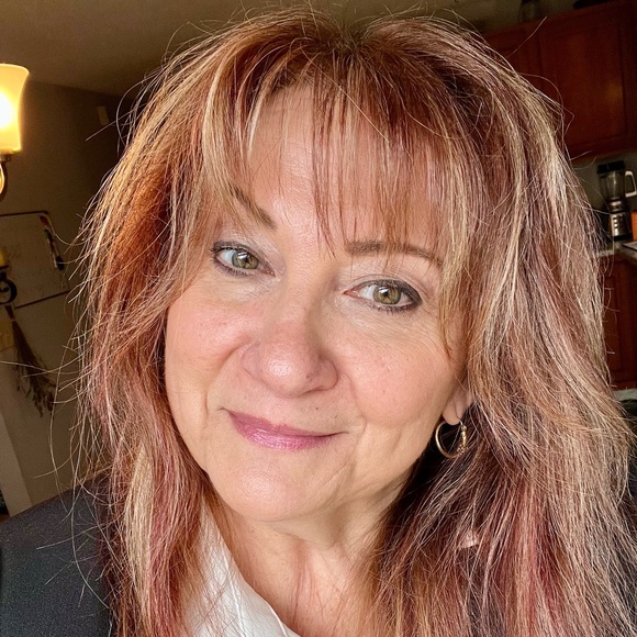 Meet your Posher, Tammy - Picture 1 of 1